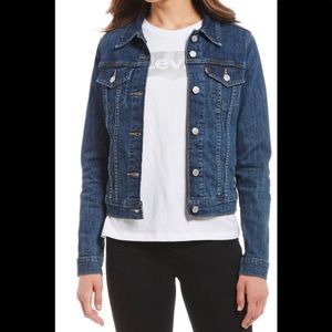 Levi’s original trucker jacket size small